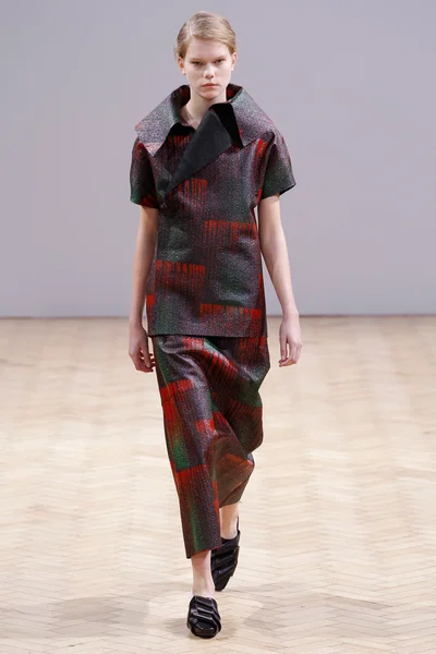Look 26